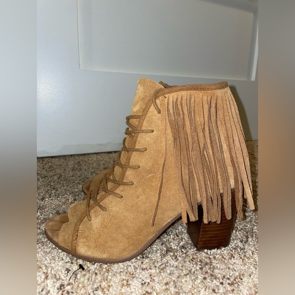 Steve Madden Suede Lace Up Heels - Picture 2 of 9